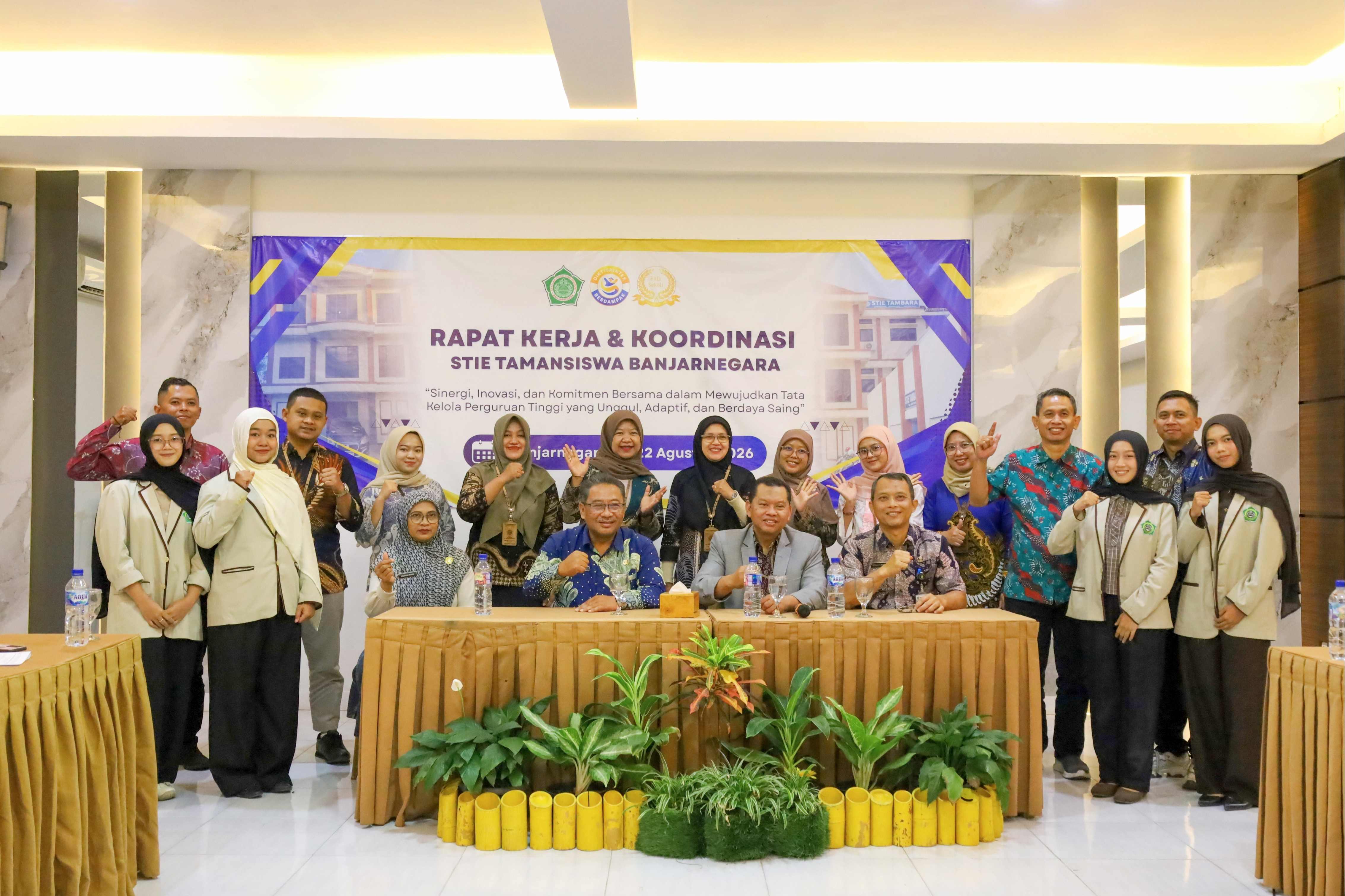 STIE TAMBARA Melakukan Pengembangan Ekonomi Kreatif Dan Pengembangan Penelitian Dan Pengabdian Masyarakat Dengan Disparbud Dan Bapperida Banjarnegara
