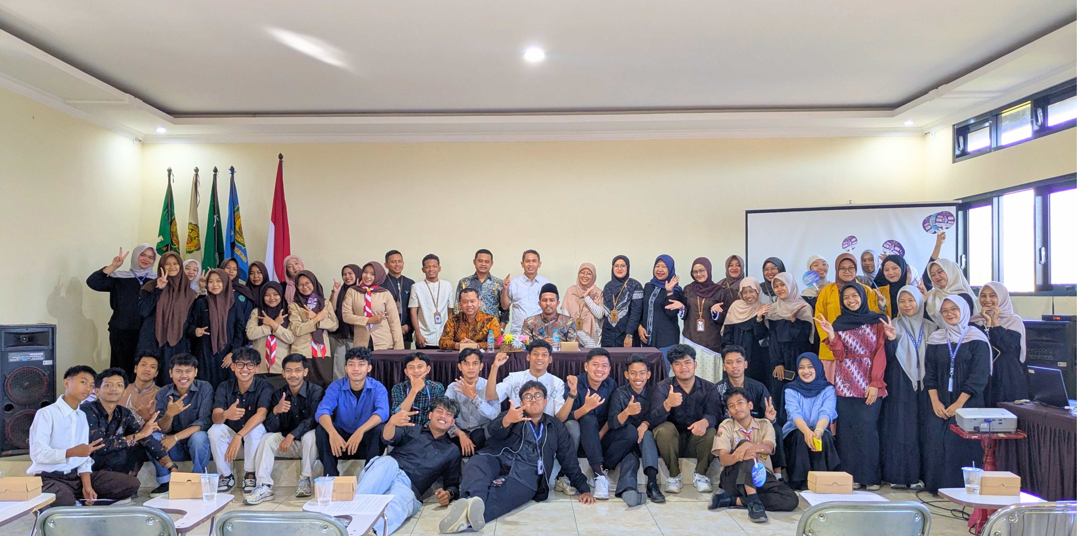 STIE TAMBARA Gelar Maulid Nabi Muhammad SAW Dan Khotmil Qur'an Ke-100